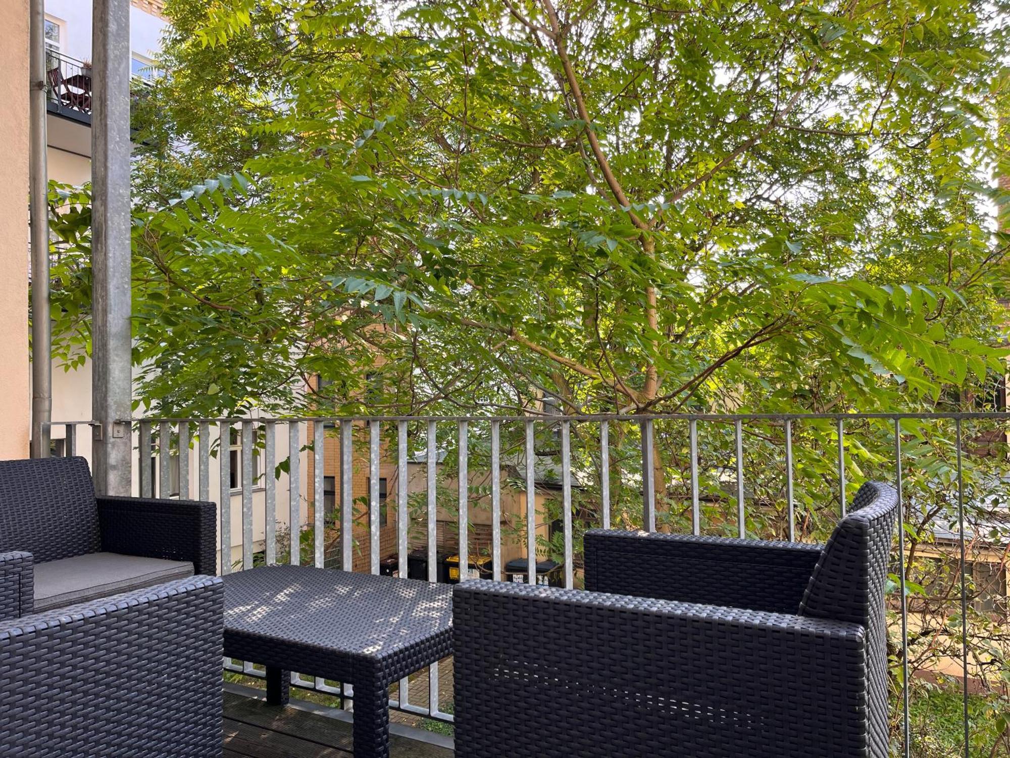 Апартаменты Stilvoller Altbau Mit Balkon - 10 Min To Center Лейпциг Экстерьер фото